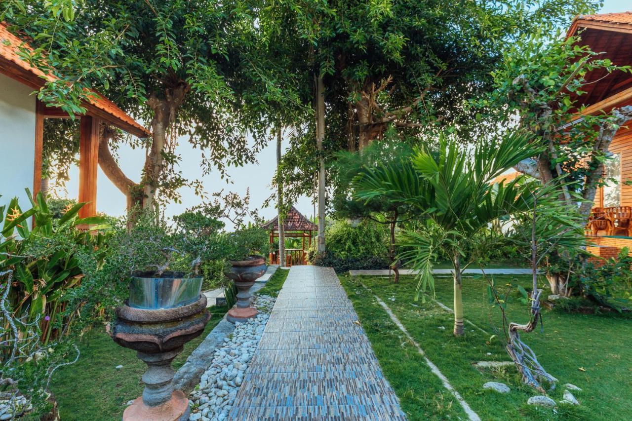 Green Valley Bungalow Batununggul Exterior foto
